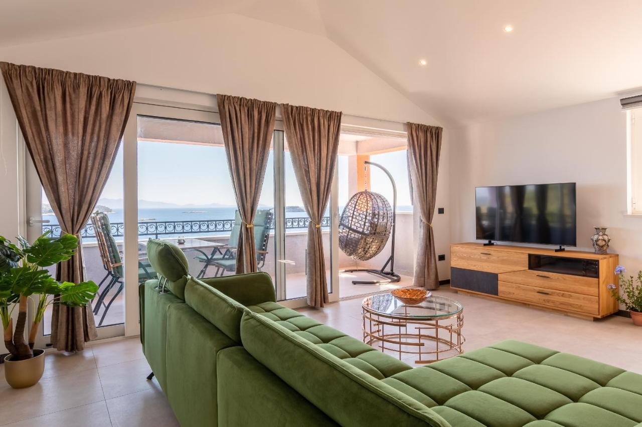 Cerin Prizba Apartament *